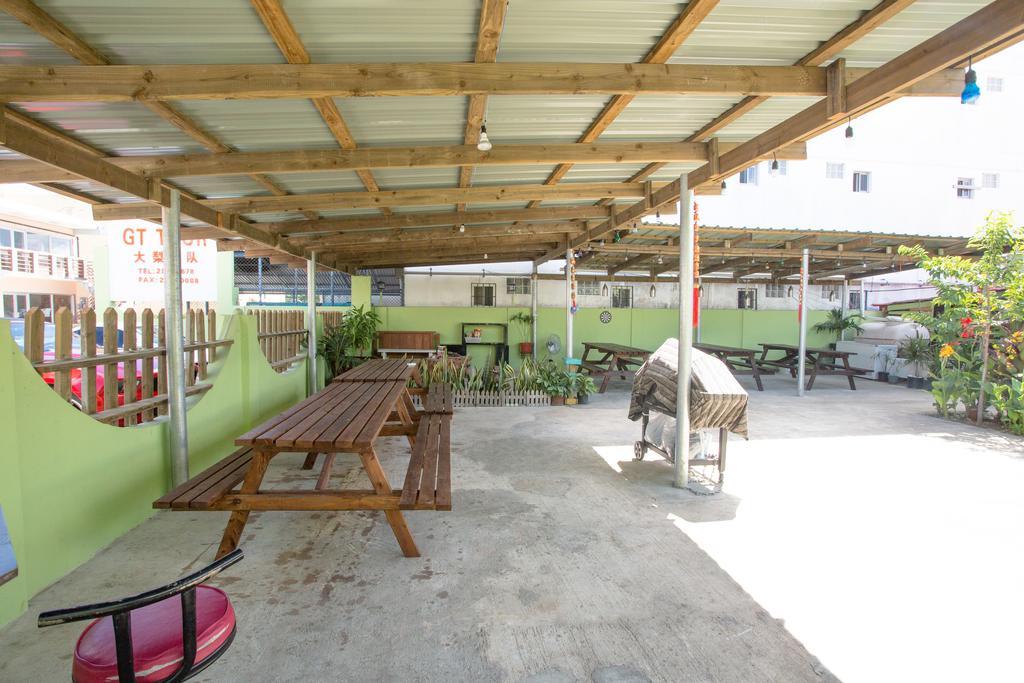 G.T. Guest House Garapan Exterior foto