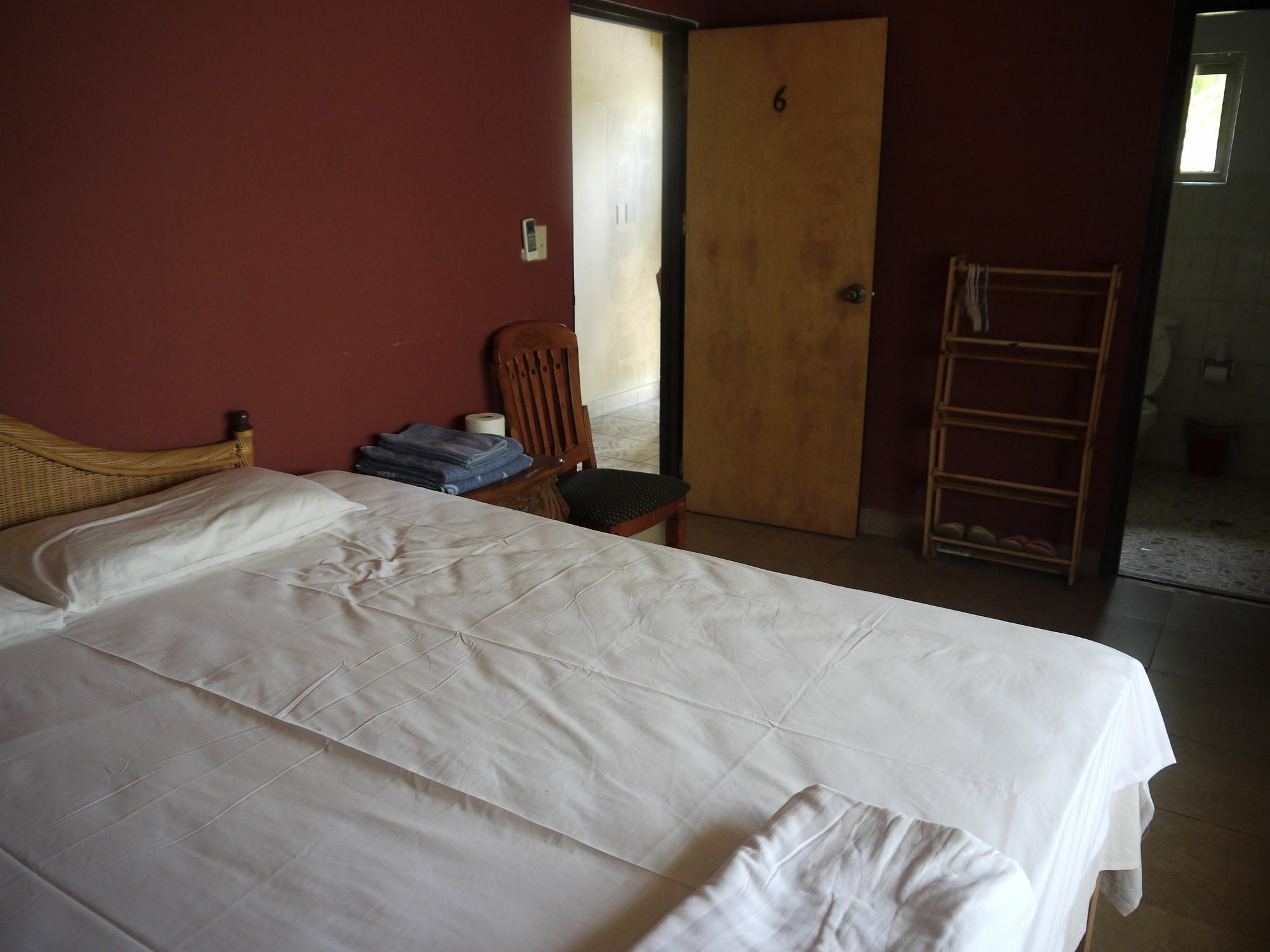 G.T. Guest House Garapan Exterior foto